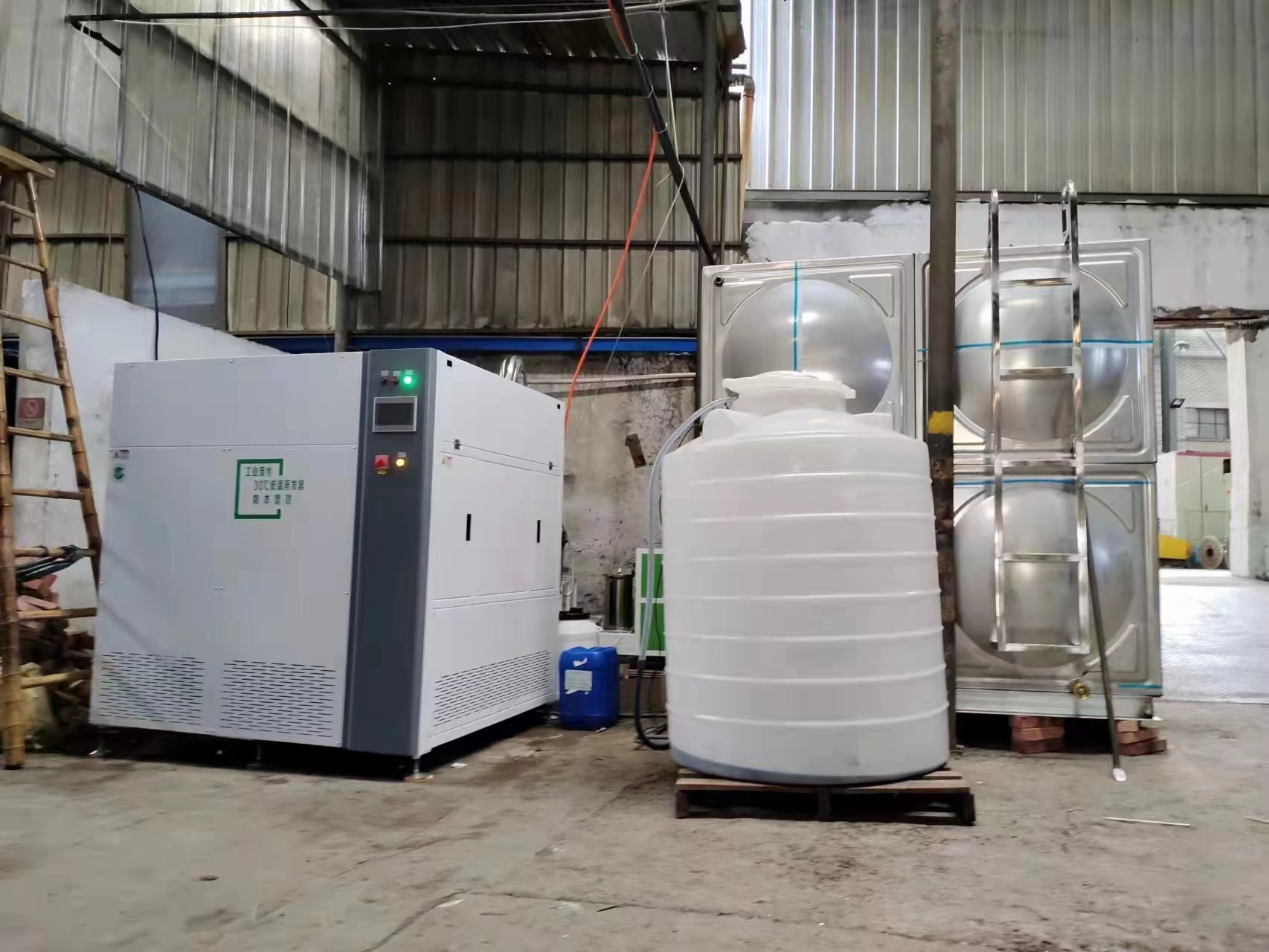 超聲波清洗機中的脫氣功能是什么原理和作用？ 